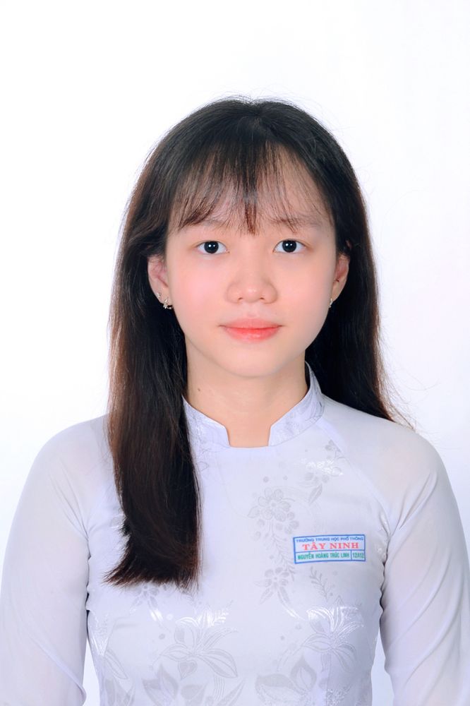 Nguyễn Hoàng Trúc Linh